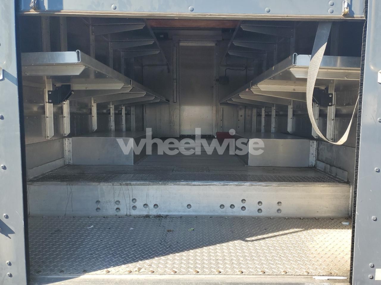 Photo 10 of 2020 FREIGHTLINER CHASSIS M LINE WALK-IN VAN (VIN 4UZAC2EAXLCLZ7207)