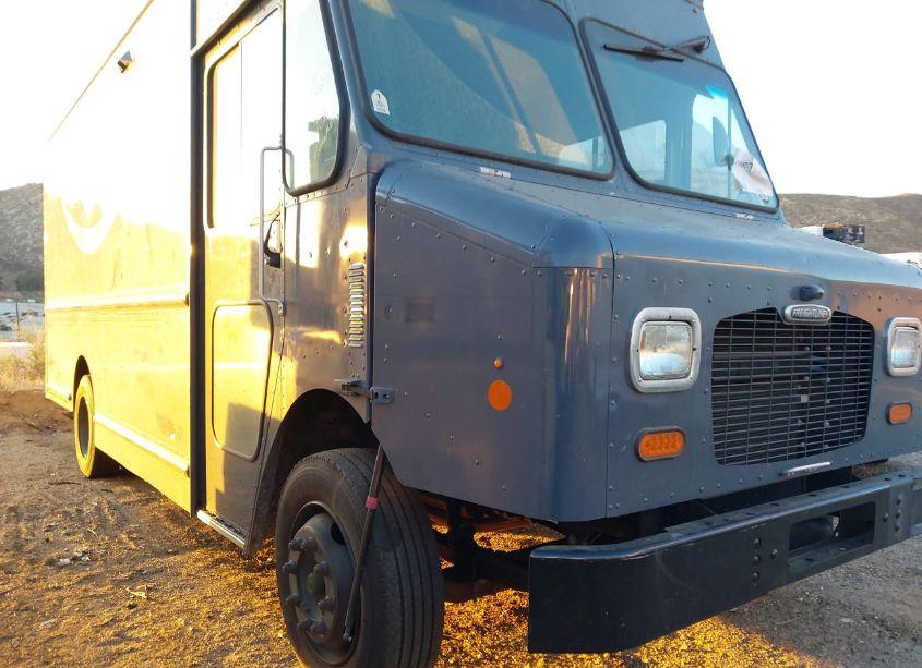 2020 Freightliner Mt45g N/A (VIN 4UZAC2EAXLCMH5917) main photo