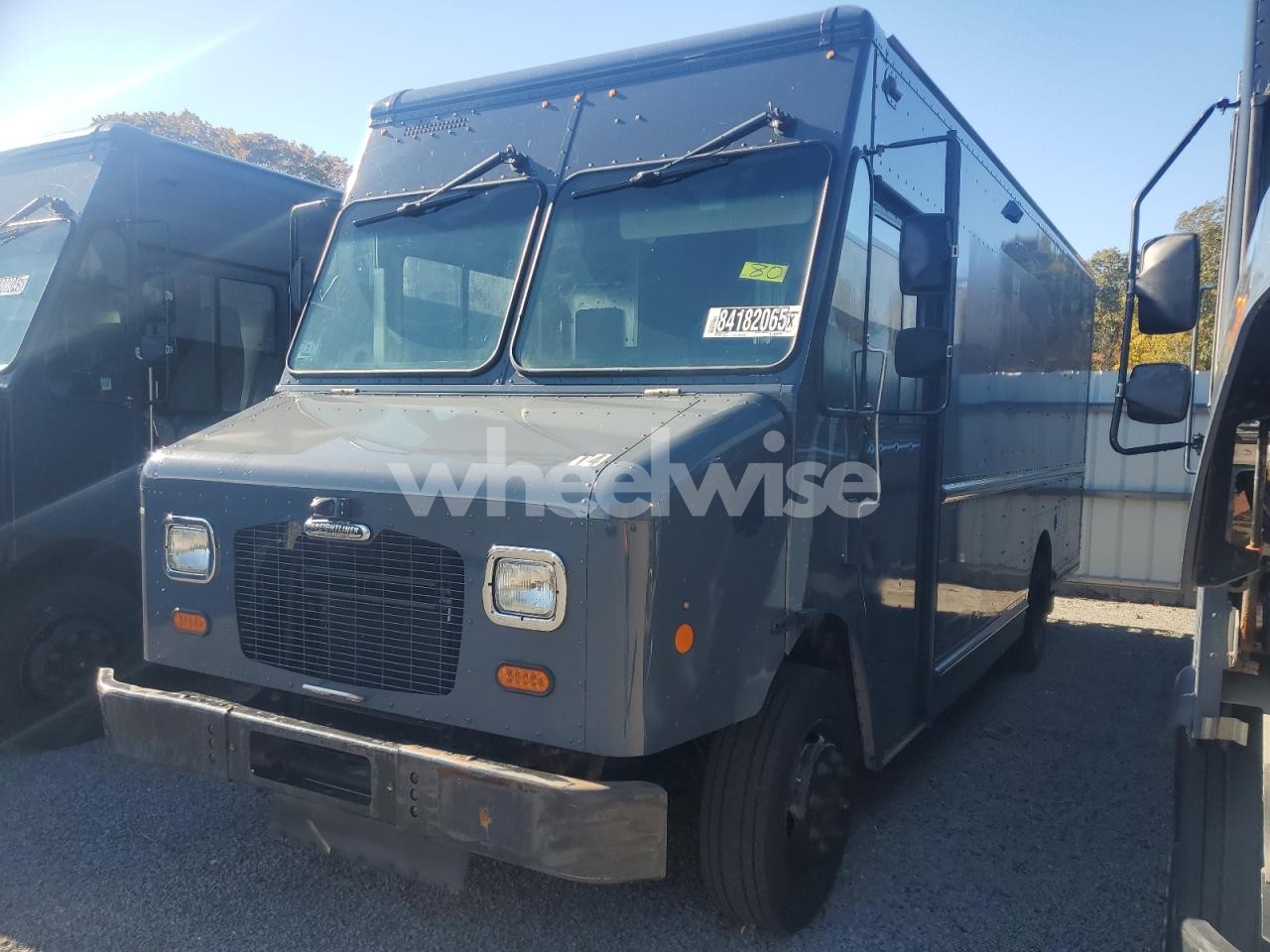 2021 FREIGHTLINER CHASSIS M LINE WALK-IN VAN (VIN 4UZAC2GA0MCMM9524) main photo