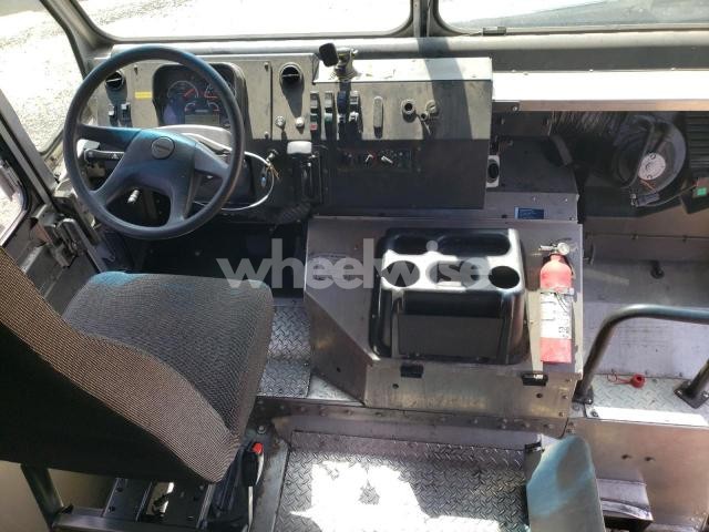 Photo 11 of 2021 FREIGHTLINER CHASSIS M LINE WALK-IN VAN (VIN 4UZAC2GA1MCMM9757)
