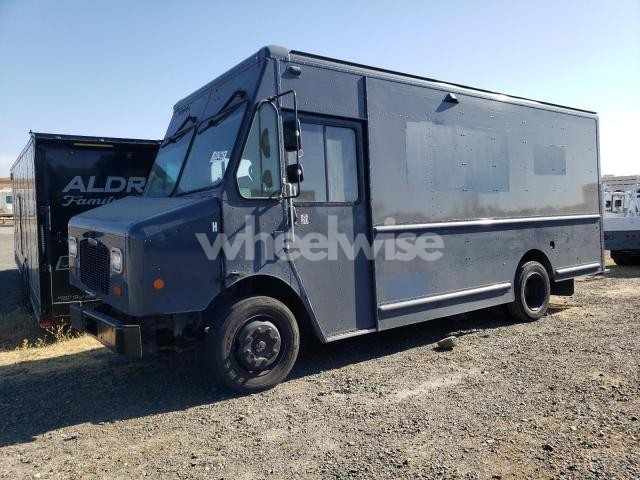 Photo 3 of 2021 FREIGHTLINER CHASSIS M LINE WALK-IN VAN (VIN 4UZAC2GA1MCMM9757)