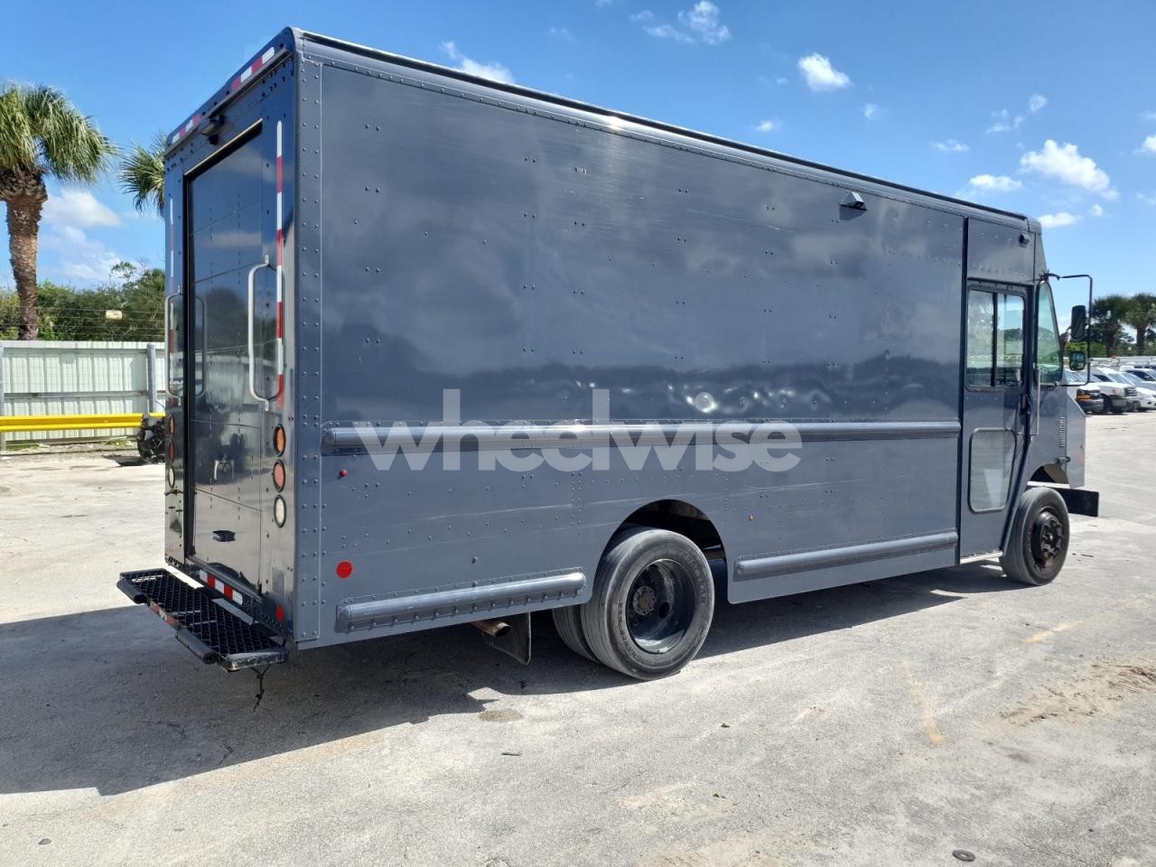 Photo 4 of 2021 FREIGHTLINER MT45G DELIVERY VAN (VIN 4UZAC2GA3MCMM9288)