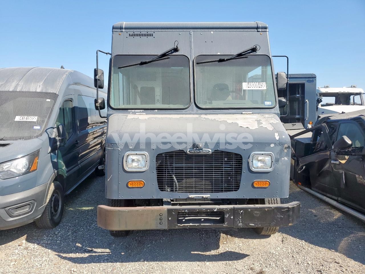 Photo 5 of 2021 FREIGHTLINER CHASSIS M LINE WALK-IN VAN (VIN 4UZAC2GA5MCMM9437)