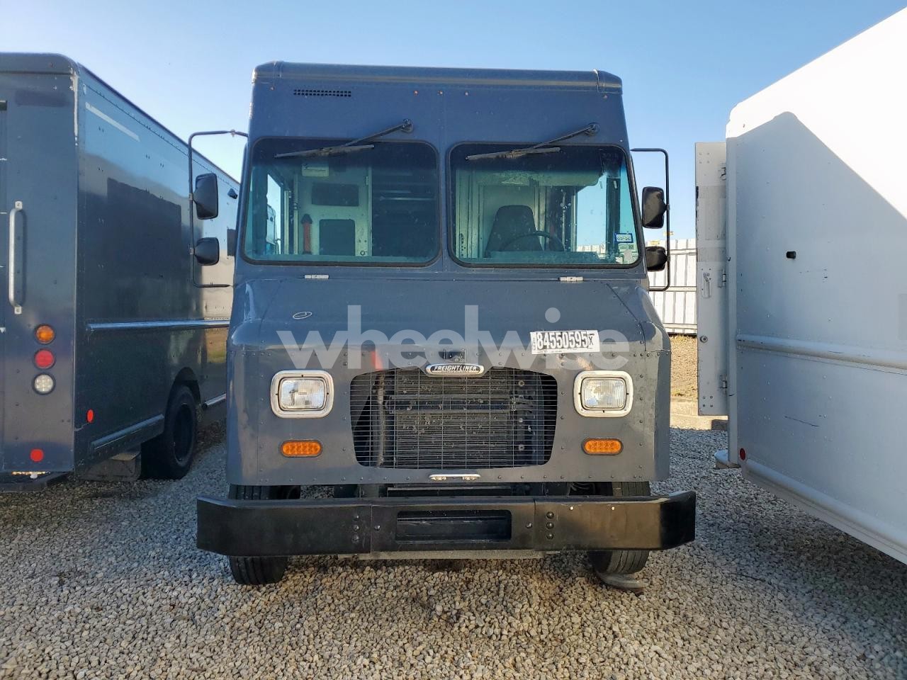 Photo 5 of 2021 FREIGHTLINER CHASSIS M LINE WALK-IN VAN (VIN 4UZAC2GA5MCMM9602)