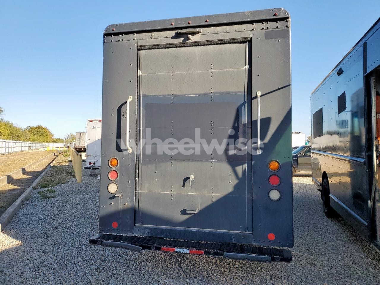 Photo 6 of 2021 FREIGHTLINER CHASSIS M LINE WALK-IN VAN (VIN 4UZAC2GA5MCMM9602)