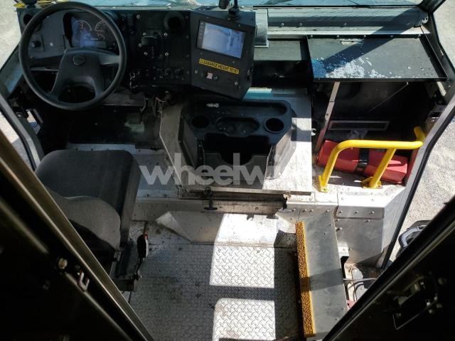 Photo 13 of 2021 FREIGHTLINER CHASSIS M LINE WALK-IN VAN (VIN 4UZAC2GA7MCMN0296)
