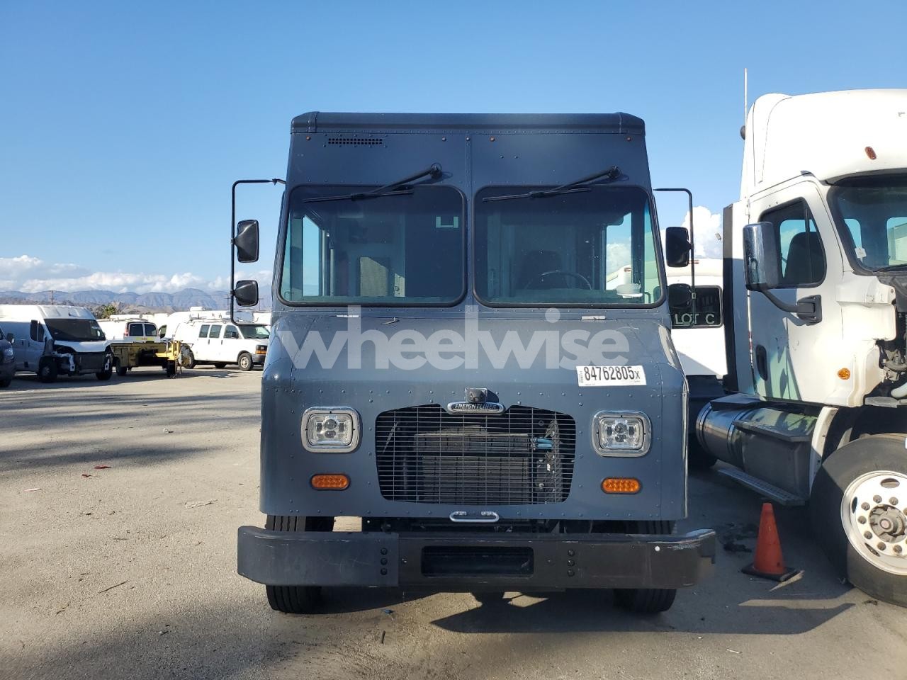 Photo 5 of 2021 FREIGHTLINER CHASSIS M LINE WALK-IN VAN (VIN 4UZAC2GA8MCMM9786)