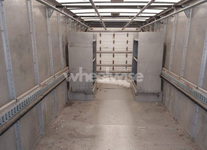 Photo 6 of 2013 Utilimaster Aeromaster N/A (VIN 4UZAC3DV4DCFF6944)