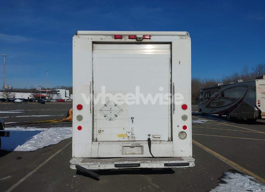 Photo 14 of 2007 Freightliner Chassis M LINE WALK-IN VAN (VIN 4UZACCCP17CZ86794)