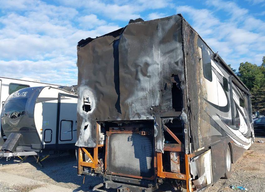 Photo 6 of 2021 Freightliner Chassis XC (VIN 4UZACGFC4MCMR2506)