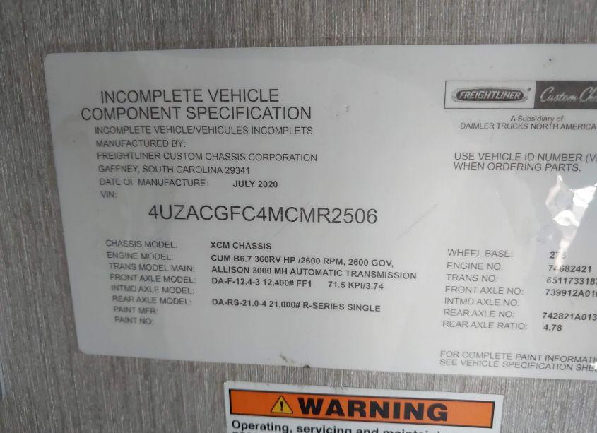 Photo 9 of 2021 Freightliner Chassis XC (VIN 4UZACGFC4MCMR2506)