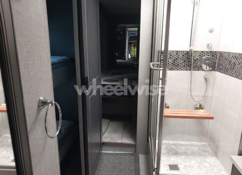 Photo 16 of 2024 Freightliner Holiday RAMBLER ARMADA MOTOR HOME XC (VIN 4UZACGFEXRCVJ4419)