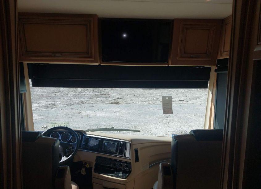 Photo 18 of 2019 Freightliner Chassis XC (VIN 4UZACHFC2KCKU9196)