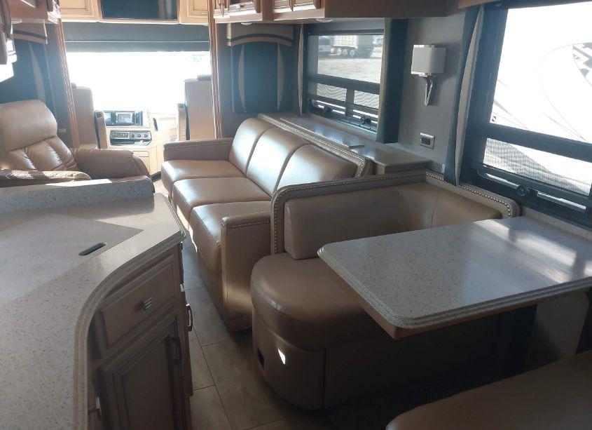 Photo 8 of 2019 Freightliner Chassis XC (VIN 4UZACHFC2KCKU9196)