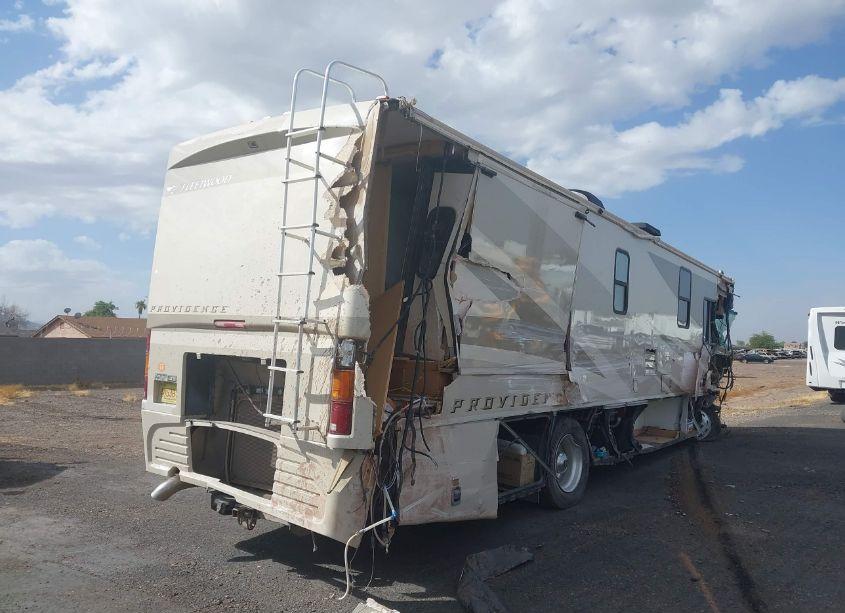 Photo 4 of 2006 Freightliner Chassis X LINE MOTOR HOME (VIN 4UZACJDC46CX61297)