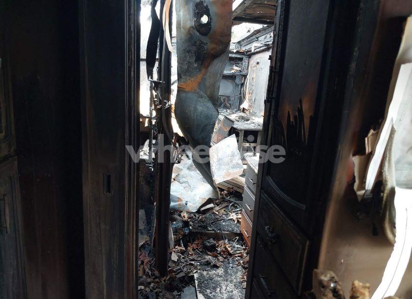 Photo 8 of 2007 Freightliner Chassis X LINE MOTOR HOME (VIN 4UZACJDCX7CY99606)