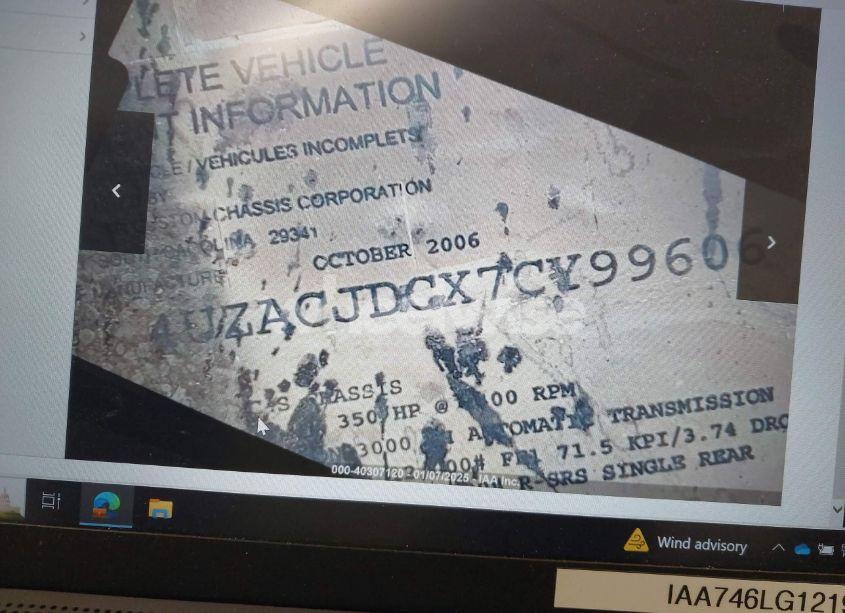 Photo 9 of 2007 Freightliner Chassis X LINE MOTOR HOME (VIN 4UZACJDCX7CY99606)