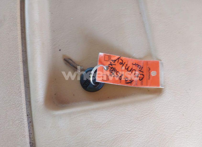 Photo 11 of 2007 Freightliner Chassis X LINE MOTOR HOME (VIN 4UZACKCYX7CX82188)