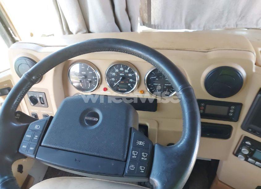 Photo 7 of 2007 Freightliner Chassis X LINE MOTOR HOME (VIN 4UZACKCYX7CX82188)