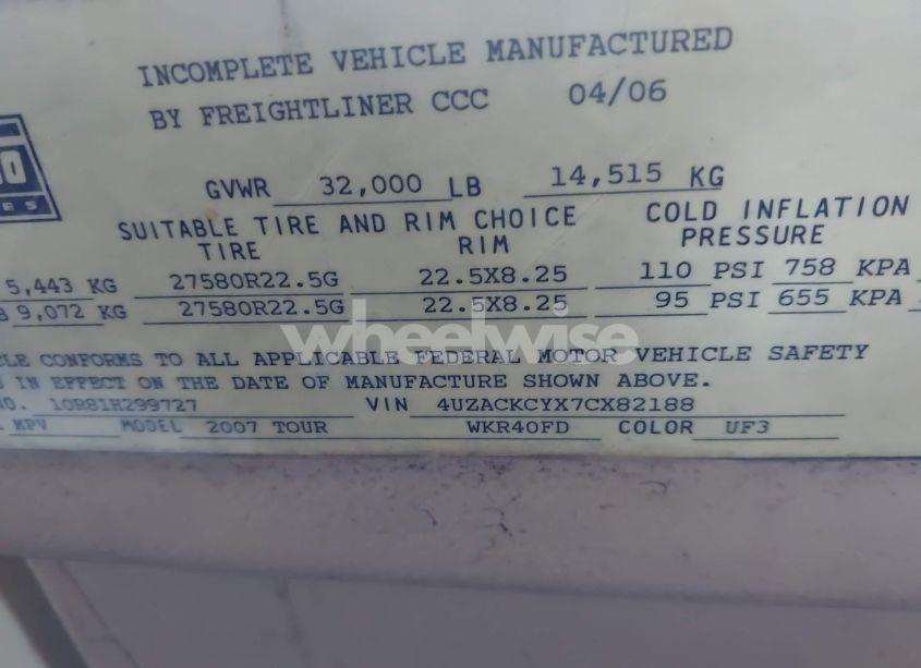 Photo 9 of 2007 Freightliner Chassis X LINE MOTOR HOME (VIN 4UZACKCYX7CX82188)