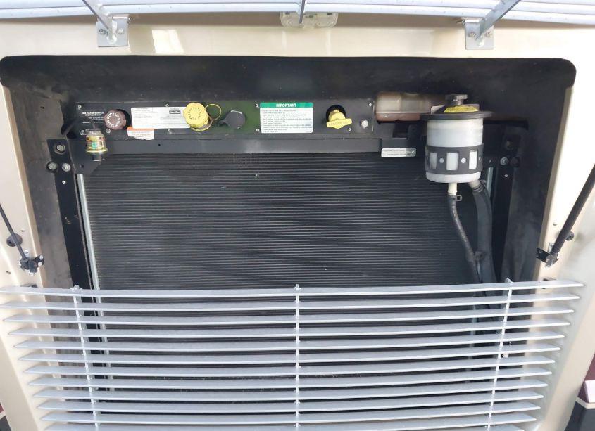 Photo 10 of 2018 Freightliner Motor HOME XC (VIN 4UZACWFC9JCKK1754)