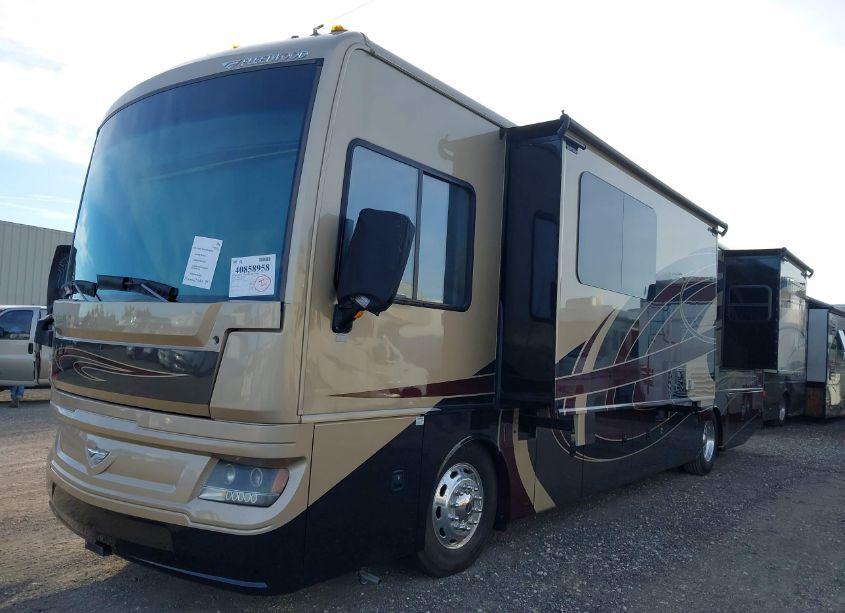 Photo 2 of 2018 Freightliner Motor HOME XC (VIN 4UZACWFC9JCKK1754)