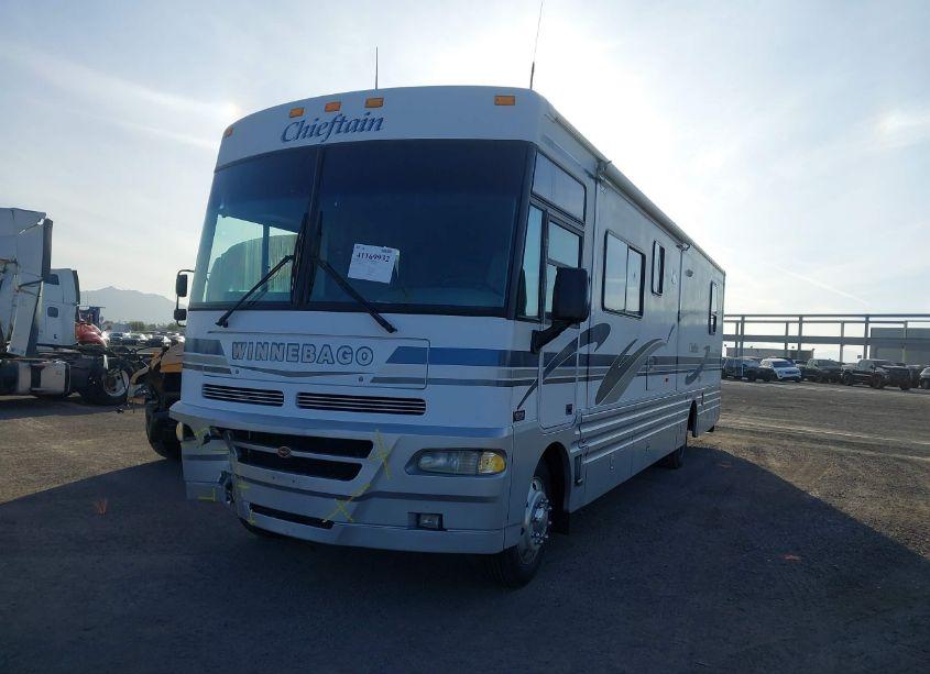 Photo 2 of 1998 Freightliner Chassis X LINE MOTOR HOME (VIN 4UZHXFBC4WC914733)