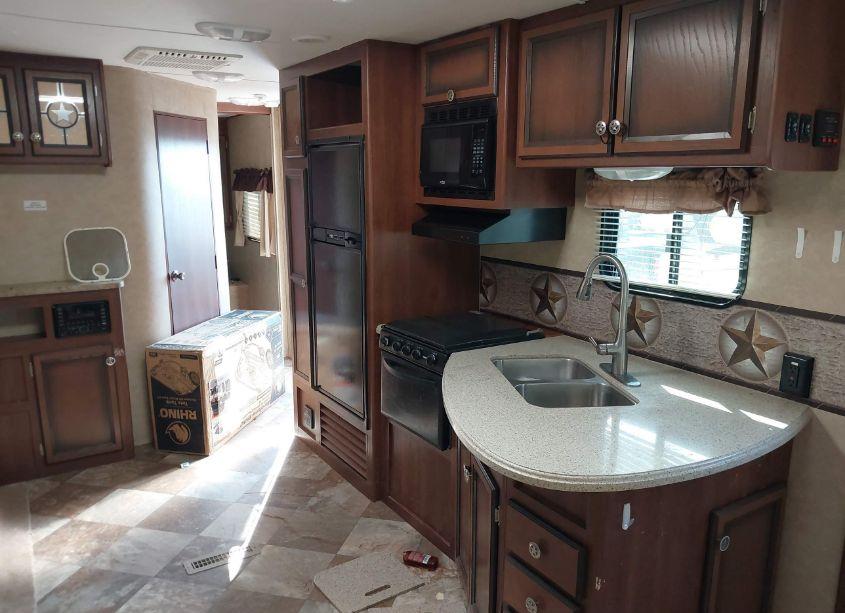 Photo 12 of 2015 Crossroads Longhorn TEXAS EDITION 27RL (VIN 4V0TC2728FJ004216)