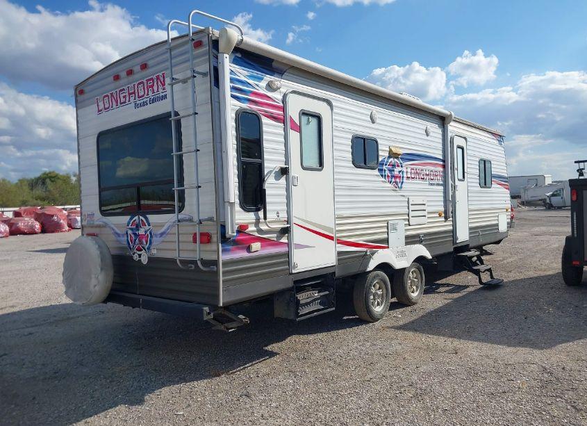 Photo 4 of 2015 Crossroads Longhorn TEXAS EDITION 27RL (VIN 4V0TC2728FJ004216)