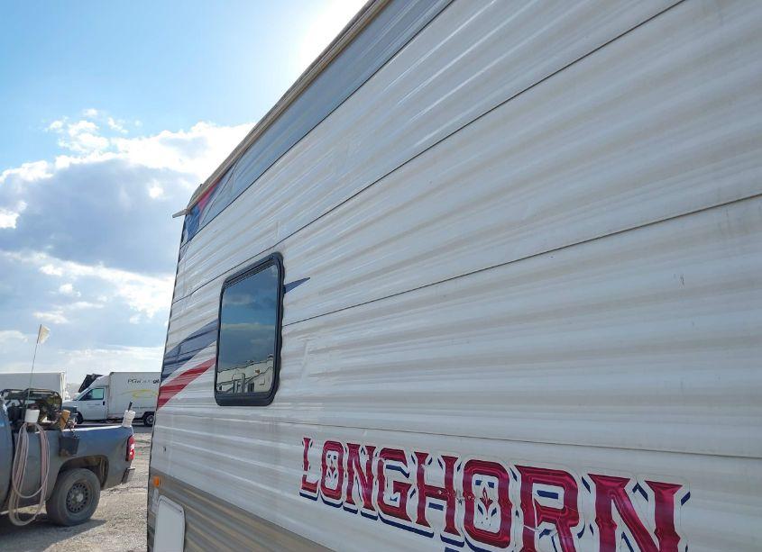 Photo 6 of 2015 Crossroads Longhorn TEXAS EDITION 27RL (VIN 4V0TC2728FJ004216)