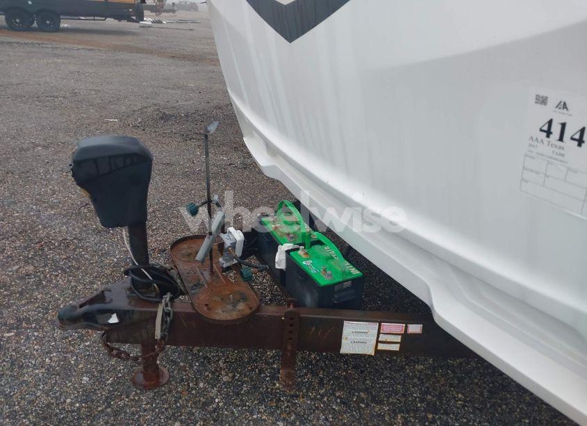 Photo 10 of 2017 Fabr Rtv32fv17 N/A (VIN 4V0TC3228HB028414)