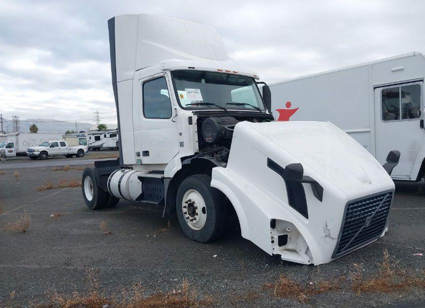 2012 Volvo Vn VNL (VIN 4V4N19EG0CN561131) main photo