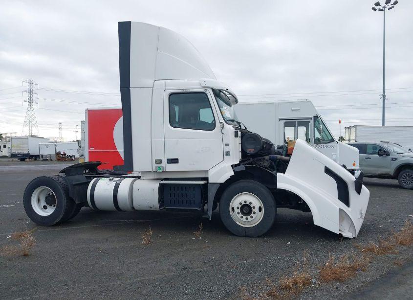 Photo 15 of 2012 Volvo Vn VNL (VIN 4V4N19EG0CN561131)