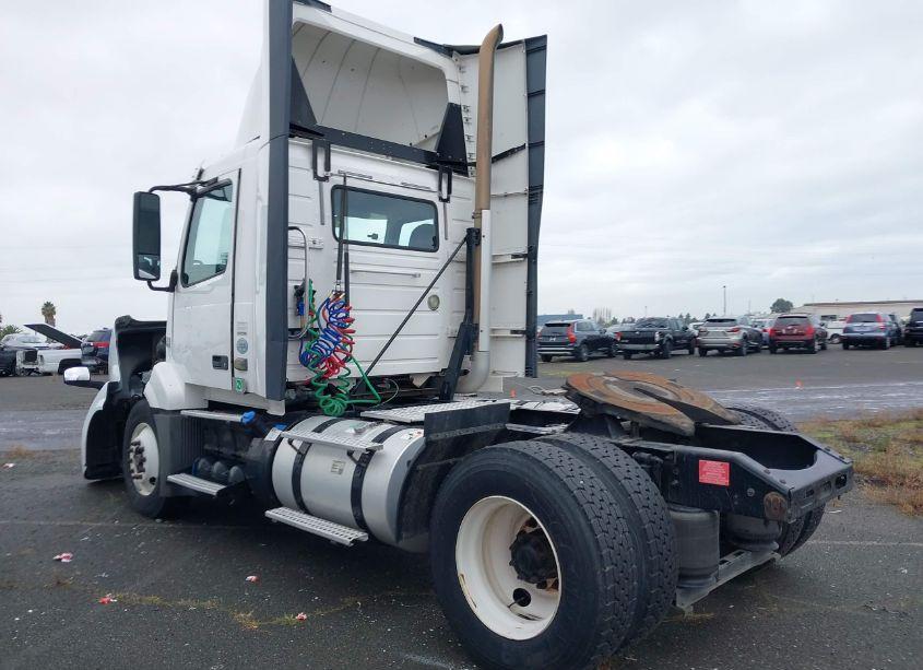 Photo 16 of 2012 Volvo Vn VNL (VIN 4V4N19EG0CN561131)