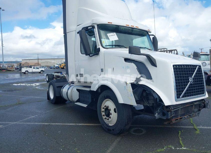 2012 Volvo Vn VNL (VIN 4V4N19EG1CN561154) main photo