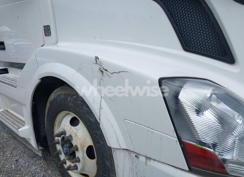 Photo 11 of 2016 Volvo Vn VNL (VIN 4V4N99EH5GN965923)