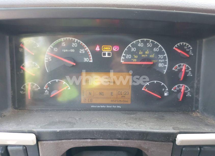 Photo 5 of 2016 Volvo Vn VNL (VIN 4V4N99EH5GN965923)