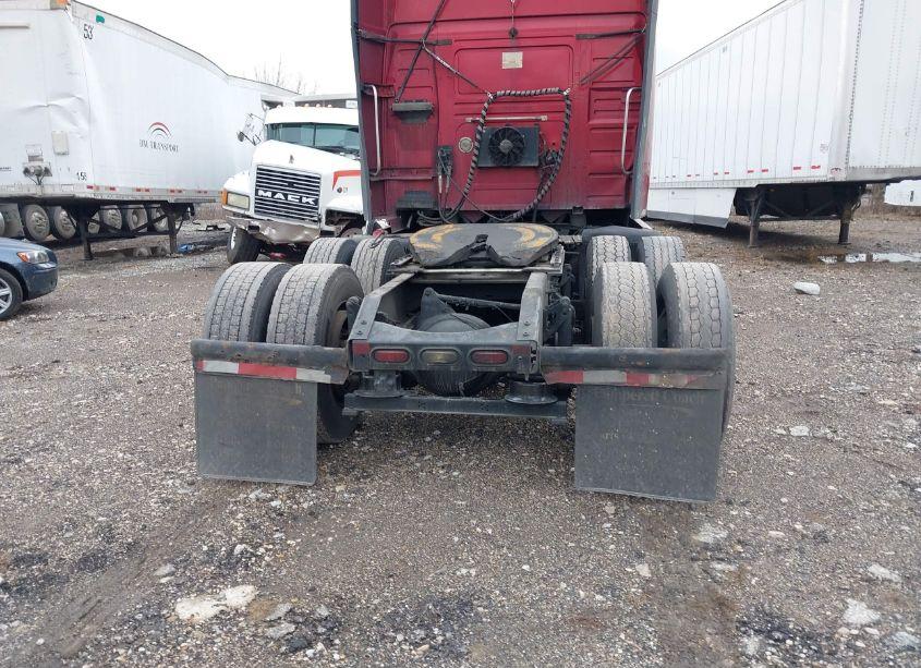 Photo 15 of 2015 Volvo Vn VNL (VIN 4V4NC9EH0FN915981)