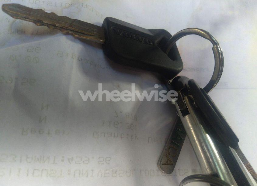 Photo 11 of 2015 Volvo Vn VNL (VIN 4V4NC9EH1FN917528)