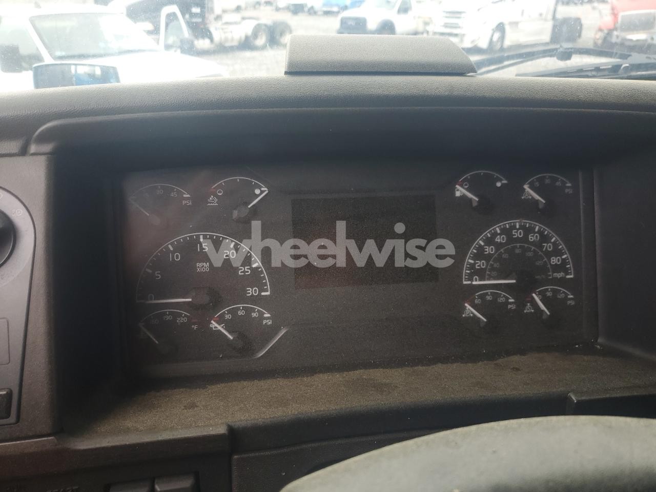 Photo 8 of 2021 VOLVO VNL SEMI TRUCK (VIN 4V4NC9EH1MN269539)