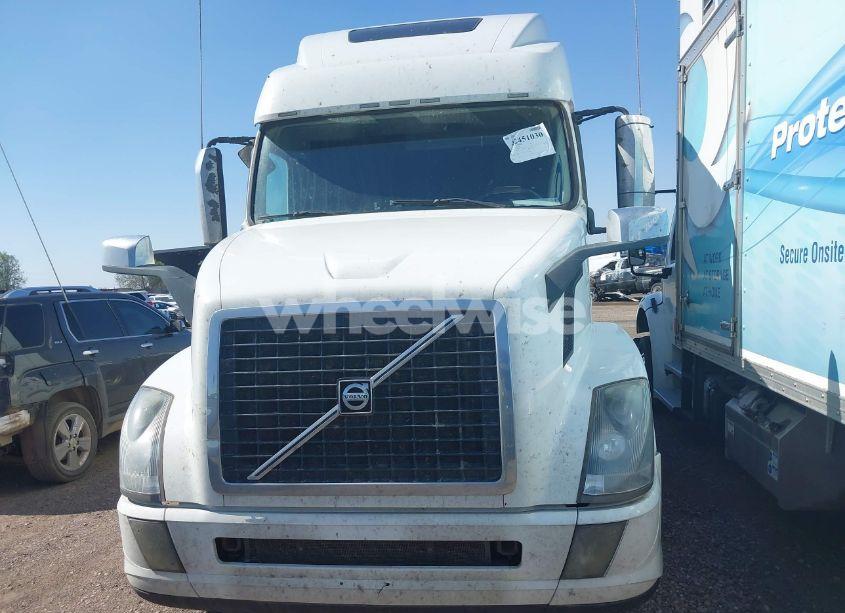 Photo 11 of 2016 Volvo Vn VNL (VIN 4V4NC9EH2GN934808)