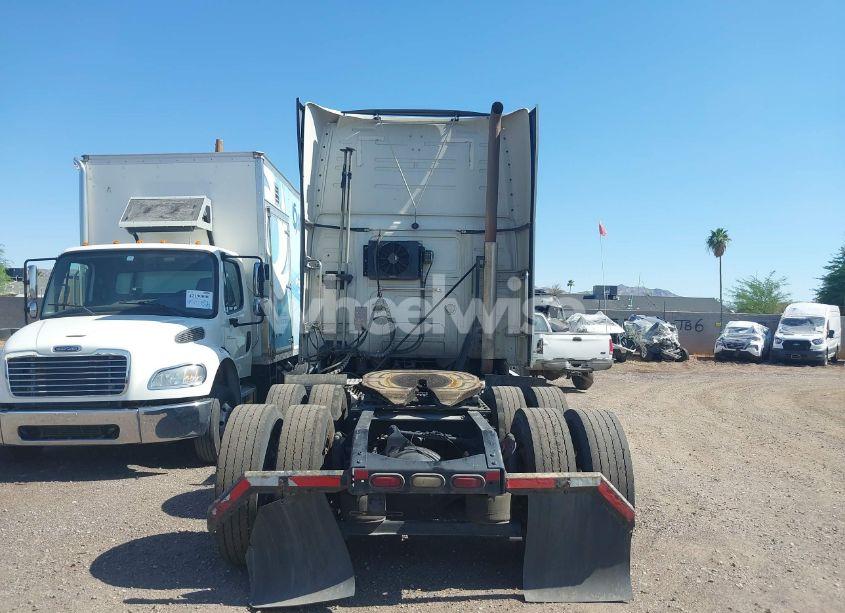 Photo 15 of 2016 Volvo Vn VNL (VIN 4V4NC9EH2GN934808)