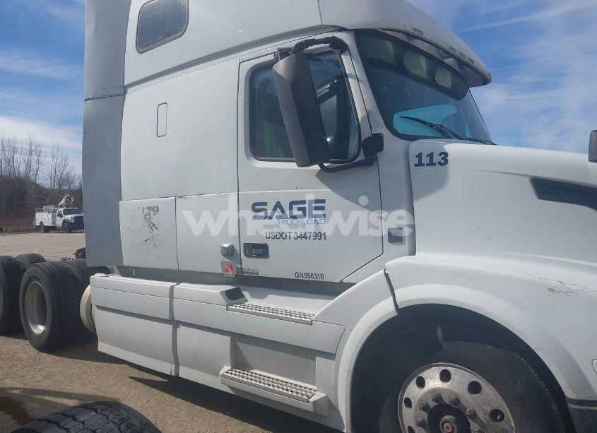 Photo 16 of 2016 Volvo Vn VNL (VIN 4V4NC9EH2GN956310)