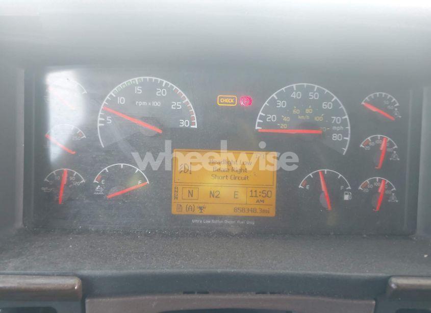 Photo 5 of 2016 Volvo Vn VNL (VIN 4V4NC9EH2GN956310)