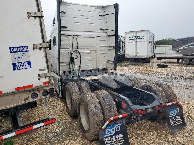 Photo 7 of 2021 VOLVO VN VNL (VIN 4V4NC9EH2MN284437)