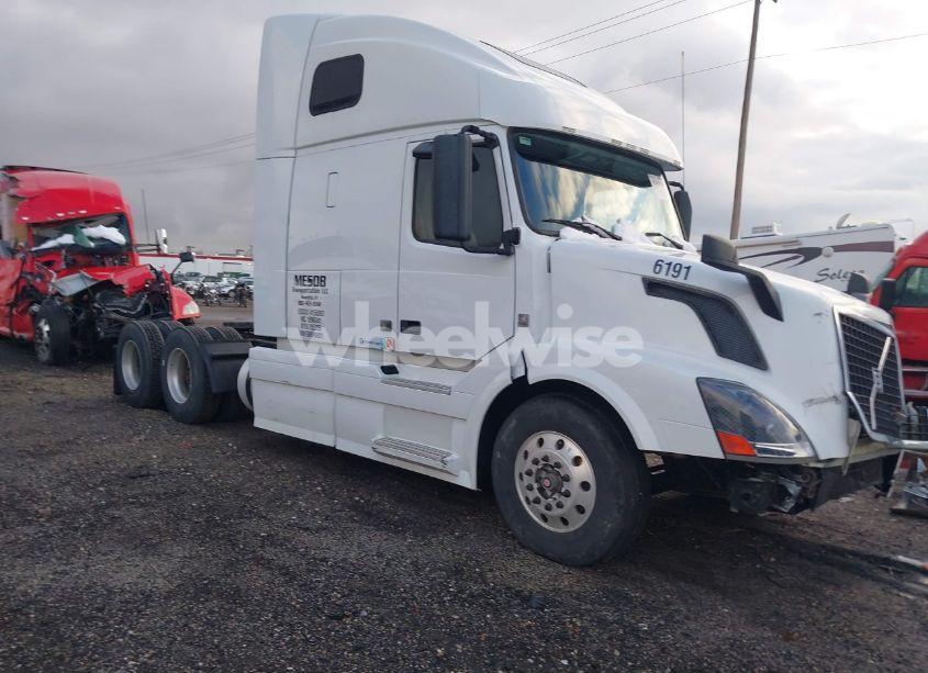 2016 Volvo Vn VNL (VIN 4V4NC9EH3GN950001) main photo