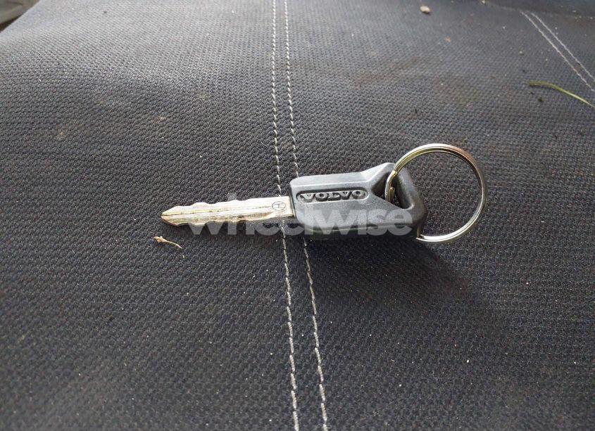 Photo 10 of 2019 Volvo Vnl (VIN 4V4NC9EH3KN209291)