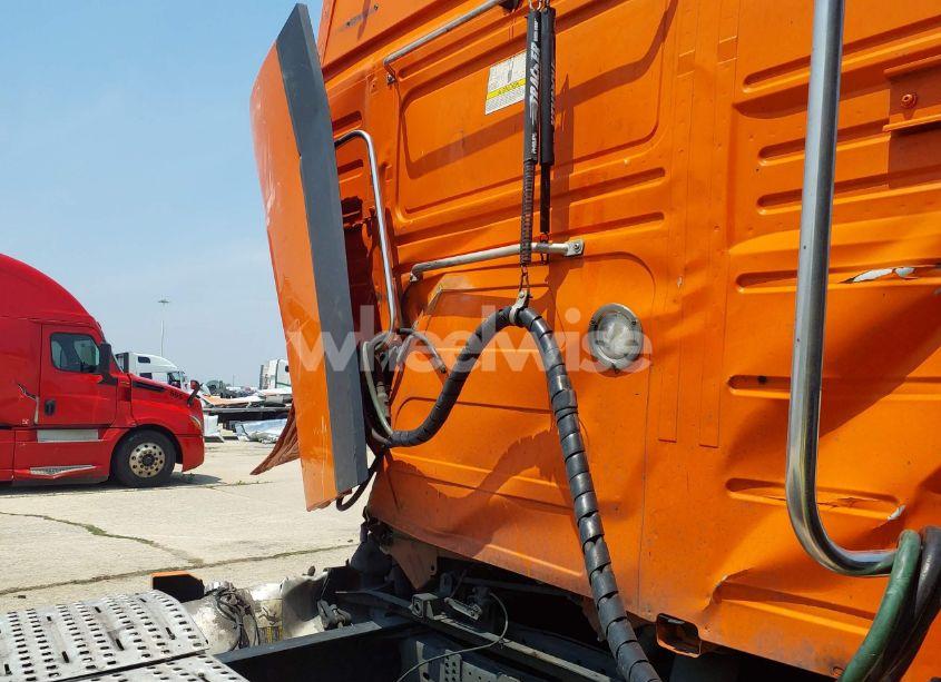 Photo 13 of 2019 Volvo Vnl (VIN 4V4NC9EH3KN209291)