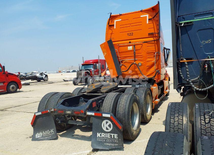 Photo 4 of 2019 Volvo Vnl (VIN 4V4NC9EH3KN209291)