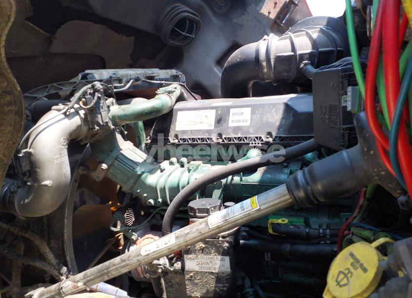 Photo 9 of 2019 Volvo Vnl (VIN 4V4NC9EH3KN209291)